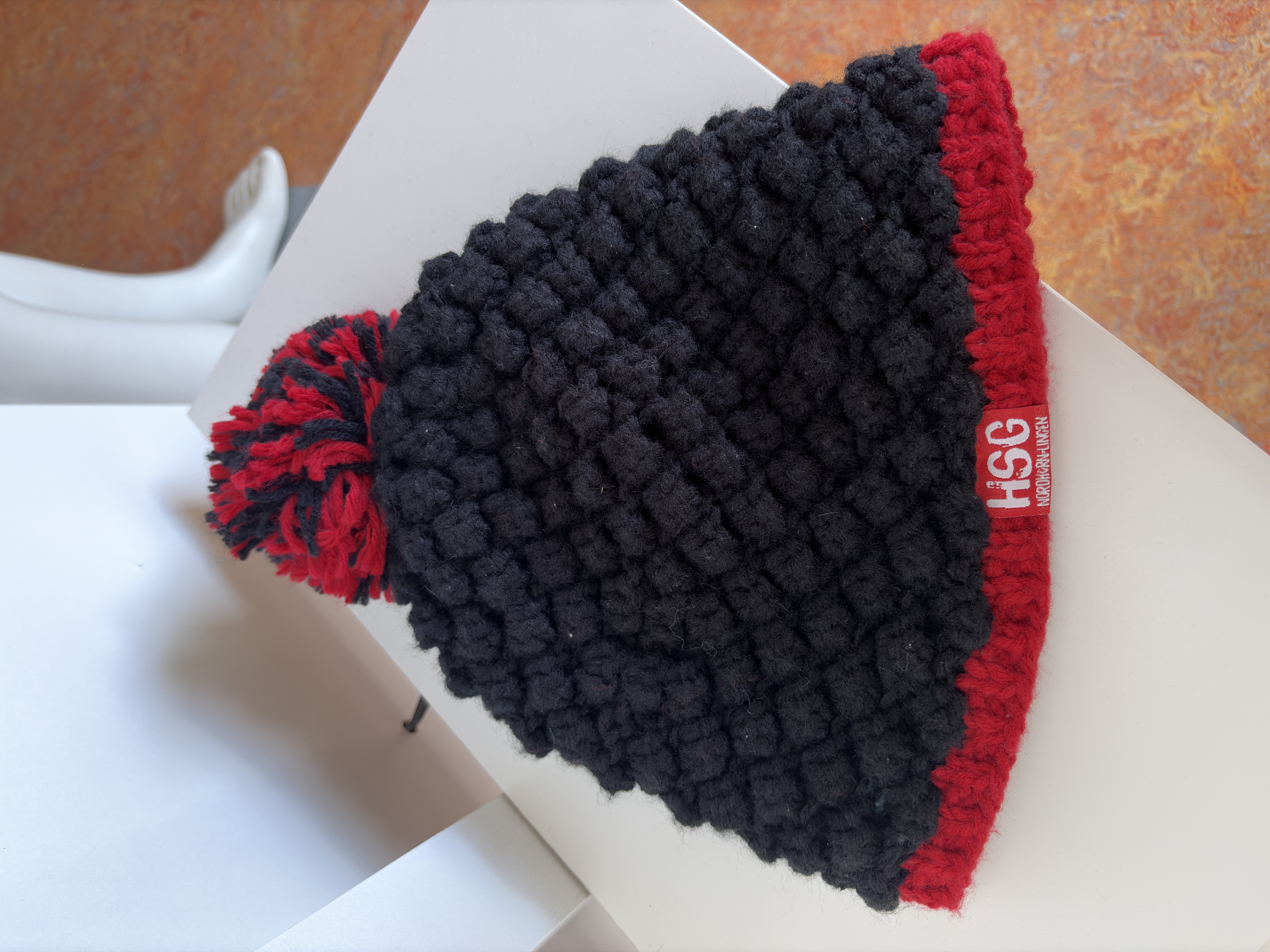 HSG Beanie Fan-Look